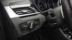 2022 BMW X1 xDrive 20i xLine, серый — фото 18