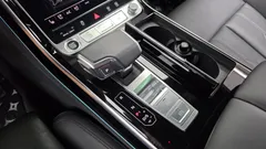 2021 Audi A8 55 TFSI Quattro LWB — фото 9