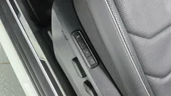 2022 Volkswagen Tiguan 2.0 TSI Prestige — фото 15