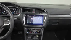 2022 Volkswagen Tiguan 2.0 TSI Prestige — фото 20