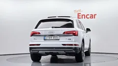 2022 Audi Q5 45 TFSI Quattro — фото 4