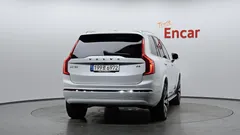 2023 Volvo XC90 B6 Ultimate Bright — фото 4