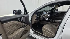 2023 Kia K8 Signature — фото 10