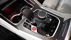 2023 BMW XM 4.4, красный — фото 9