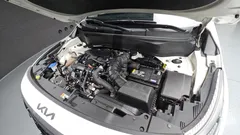 2023 Kia Seltos Gasoline 1.6 Turbo 2WD, белый — фото 6