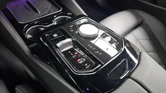 2024 BMW 5-Series 520i M Sport, белый — фото 9