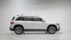 2022 Mercedes-Benz GLB-Class GLB250 4MATIC — фото 8