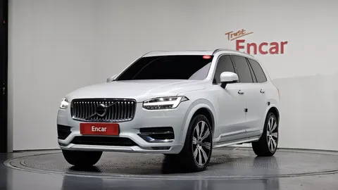 2023 Volvo XC90 B6 Ultimate Bright