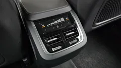 2023 Volvo XC90 B6 Ultimate Bright — фото 18