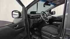 2023 Hyundai Staria Cargo 3-Seater — фото 10