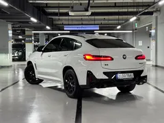 2022 BMW X4 xDrive20i M Sports Pro — фото 2