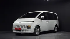 2023 Hyundai Staria Cargo 3-Seater — фото 1