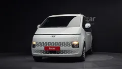 2023 Hyundai Staria Cargo 3-Seater — фото 3