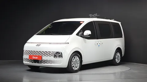 2023 Hyundai Staria Cargo 3-Seater