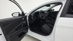 2023 Hyundai AVANTE Smart, белый — фото 10