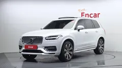 2023 Volvo XC90 T8 Ultimate Bright Hybrid — фото 1
