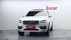2023 Volvo XC90 T8 Ultimate Bright Hybrid — фото 3