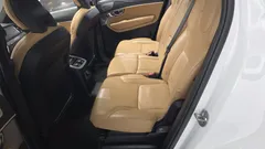 2023 Volvo XC90 T8 Ultimate Bright Hybrid — фото 12