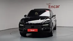 2023 Porsche Cayenne 3.0 PLATINUM EDITION — фото 3