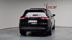 2023 Porsche Cayenne 3.0 PLATINUM EDITION — фото 4