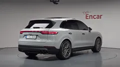 2023 Porsche Cayenne 3.0 PLATINUM EDITION — фото 2