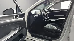 2024 Kia K5 2.0 LPi(Rent), белый — фото 10
