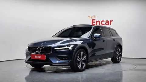 2021 Volvo V60 B5 Pro AWD