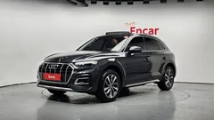 2023 Audi Q5 45 TFSI Quattro, серый — фото 1