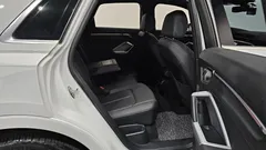 2023 Audi Q3 35 TDI Quattro Premium, белый — фото 11