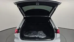 2023 Audi Q3 35 TDI Quattro Premium, белый — фото 17