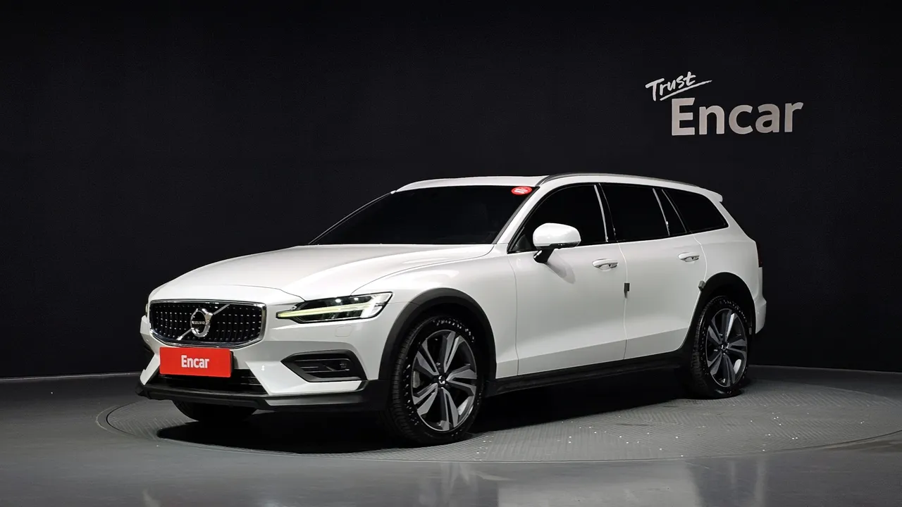 2021 Volvo V60 B5 Pro AWD