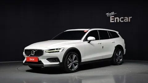 2021 Volvo V60 B5 Pro AWD