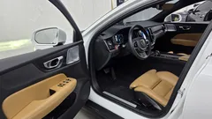 2021 Volvo V60 B5 Pro AWD, белый — фото 10