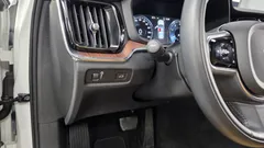 2021 Volvo V60 B5 Pro AWD, белый — фото 16