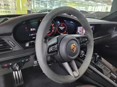2024 Porsche 911 Carrera 4 GTS — фото 16