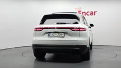 2022 Porsche Cayenne 3.0 — фото 4