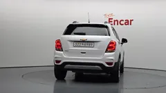 2021 ChevroletGMDaewoo Trax 1.4 LT, белый — фото 4