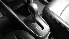 2021 ChevroletGMDaewoo Trax 1.4 LT, белый — фото 9
