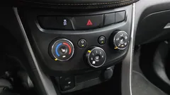2021 ChevroletGMDaewoo Trax 1.4 LT, белый — фото 20