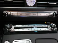 2021 Genesis G90 3.8 AWD, чёрный — фото 20