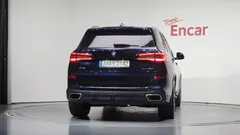 2022 BMW X5 xDrive 40i M Sport — фото 4