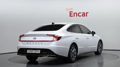 2022 Hyundai Sonata 2.0 — фото 2