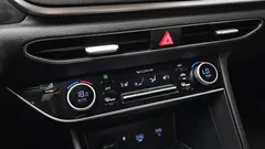 2022 Hyundai Sonata 2.0 — фото 18