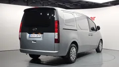 2024 Hyundai Staria Cargo 3-Seater — фото 2