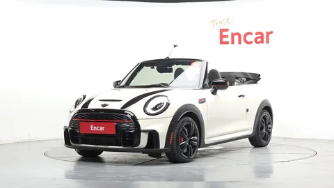 2022 Mini Cooper Convertible JCW