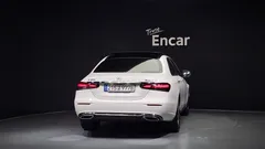 2021 Mercedes-Benz E-Class E450 4MATIC Exclusive, белый — фото 4