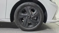 2023 Hyundai AVANTE 1.6, белый — фото 5