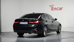 2022 BMW 3-Series 320e Luxury — фото 2