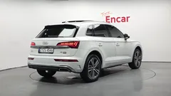 2023 Audi Q5 45 TFSI Quattro Premium — фото 2