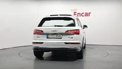 2023 Audi Q5 45 TFSI Quattro Premium — фото 4